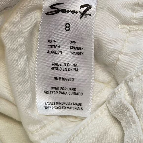 Seven7 Weekend Denim Shorts Bone Color Women’s Size 8 - Picture 4 of 10